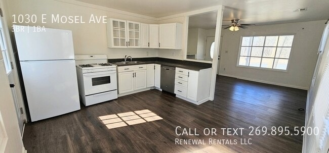 property at 1030 E Mosel Ave