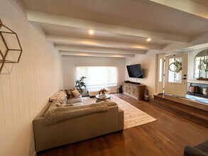 58 Bay Vista Dr in Mill Valley, CA - Building Photo - Building Photo