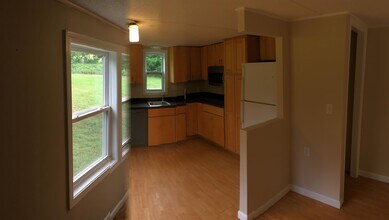 411 Monroe Rd in Winterport, ME - Building Photo - Building Photo