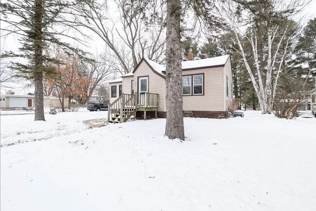 property at 801 Lake View Dr
