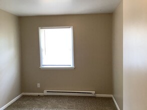 310 Elaine St in Spring Lake, NC - Building Photo - Building Photo