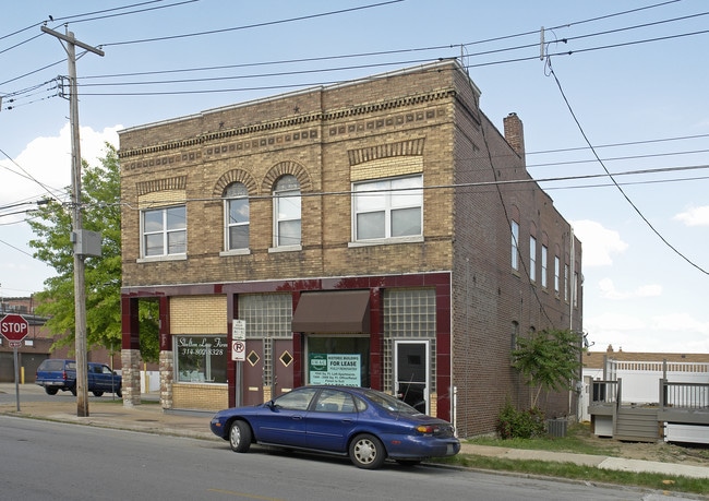 2700 Macklind Ave in St. Louis, MO - Building Photo - Primary Photo