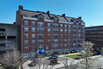 The Essex in Salem, MA - Foto de edificio - Building Photo