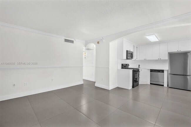 3245 Virginia St in Miami, FL - Building Photo - Building Photo