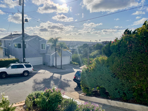 1828 Guy St in San Diego, CA - Building Photo - Building Photo