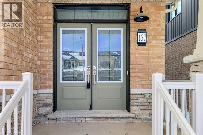 167 Keelson St. in Welland, ON - Building Photo - Building Photo