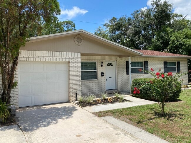 property at 4581 Praver Dr N