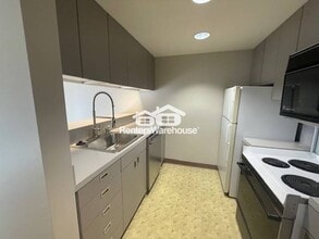 2525 Main St in Kansas City, MO - Foto de edificio - Building Photo