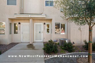 2207 Howard Ave in San Diego, CA - Building Photo - Building Photo