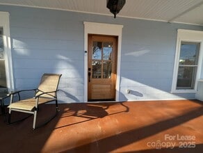 24 Woodrow Ave in Asheville, NC - Building Photo - Building Photo