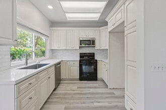 4 Orlando Ct in Laguna Niguel, CA - Building Photo - Building Photo