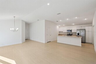 7548 Kuenher Ct in the Villages, FL - Building Photo - Building Photo