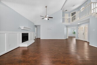13043 Skymeadow Dr in Houston, TX - Building Photo - Building Photo