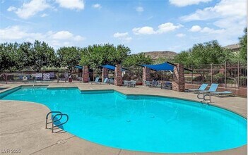 5466 Fawn Chase Way in Las Vegas, NV - Building Photo - Building Photo