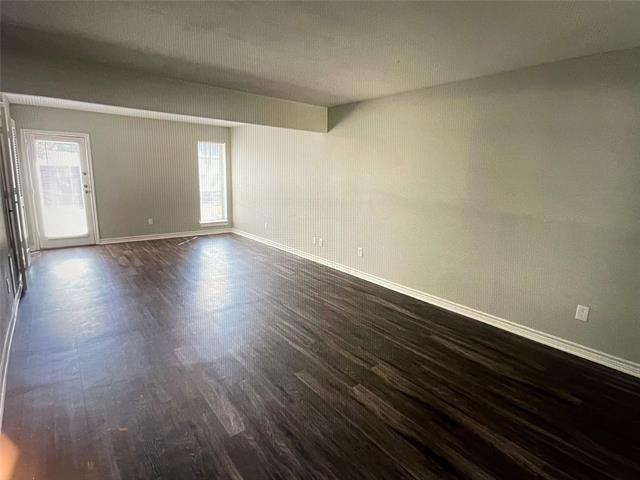 2404 Dalgreen Dr in Plano, TX - Building Photo - Building Photo