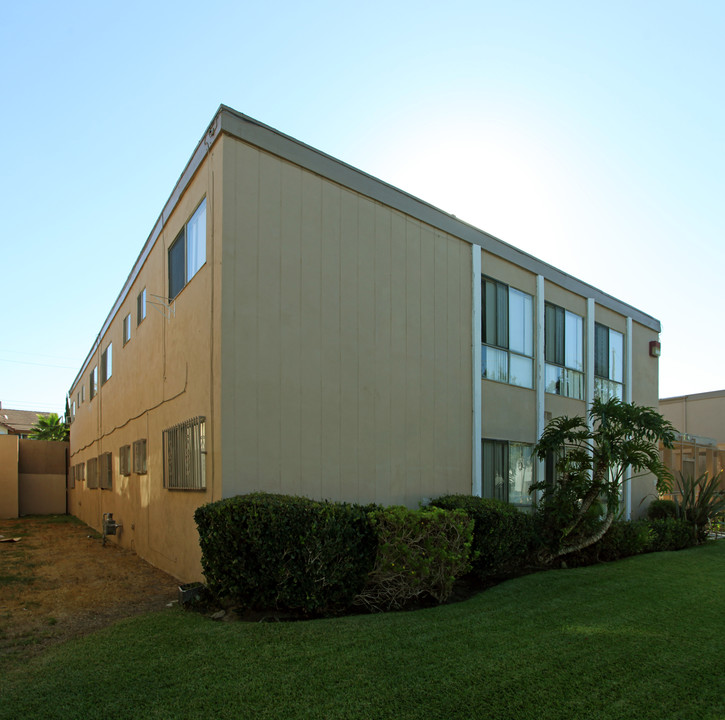 920 S Citron St in Anaheim, CA - Building Photo