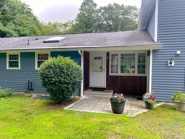 property at 489 N Roast Meat Hill Rd