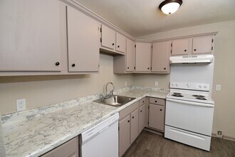 518 Loraine Cir in Greenville, TX - Building Photo - Building Photo