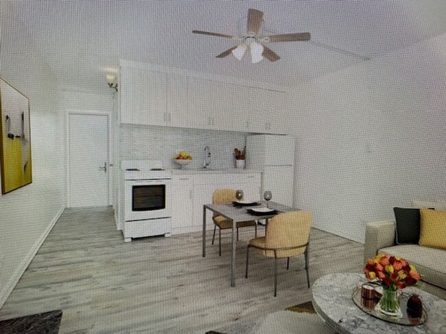 property at 2122 Lime St