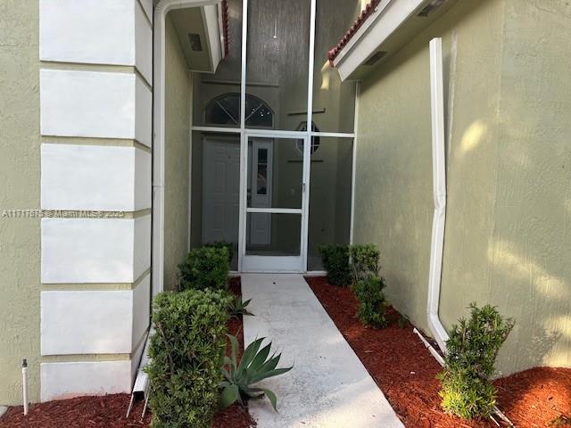 2685 SE 4th Pl in Homestead, FL - Building Photo - Building Photo