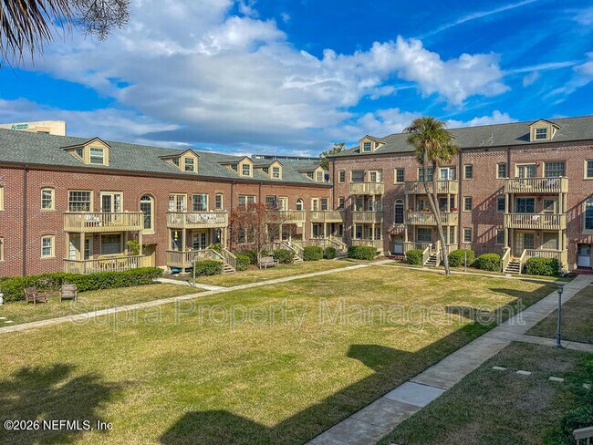 1550 Palm Ave in Jacksonville, FL - Building Photo - Building Photo