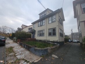 68 Huntington Terrace in Newark, NJ - Building Photo - Building Photo