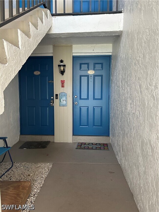 5479 Peppertree Dr in Ft. Myers, FL - Building Photo - Building Photo