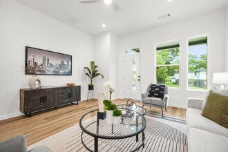 1223 Oakland Dr SW in Atlanta, GA - Building Photo - Building Photo