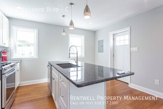 2218 MacDade Boulevard in Holmes, PA - Building Photo - Building Photo