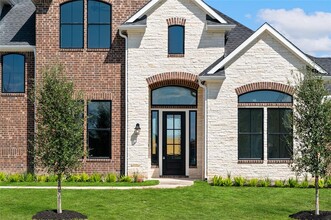 3511 Palm Crest Dr in Rosharon, TX - Foto de edificio - Building Photo