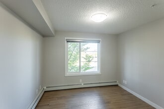 Harmony in Edmonton, AB - Building Photo - Interior Photo