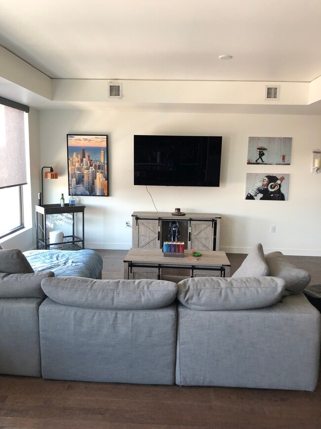 1750 Wewatta St, Unit 1030 in Denver, CO - Foto de edificio - Building Photo