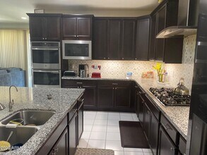9659 W Cashman Dr in Peoria, AZ - Building Photo - Building Photo