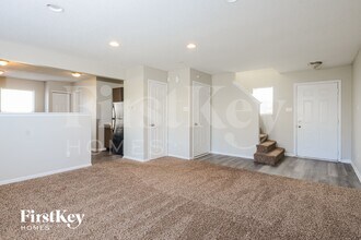 8842 Cardinal Flower Ln in Indianapolis, IN - Building Photo - Building Photo