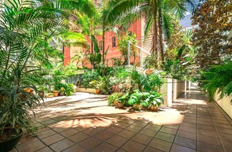 1431 Pacific Hwy in San Diego, CA - Foto de edificio - Building Photo