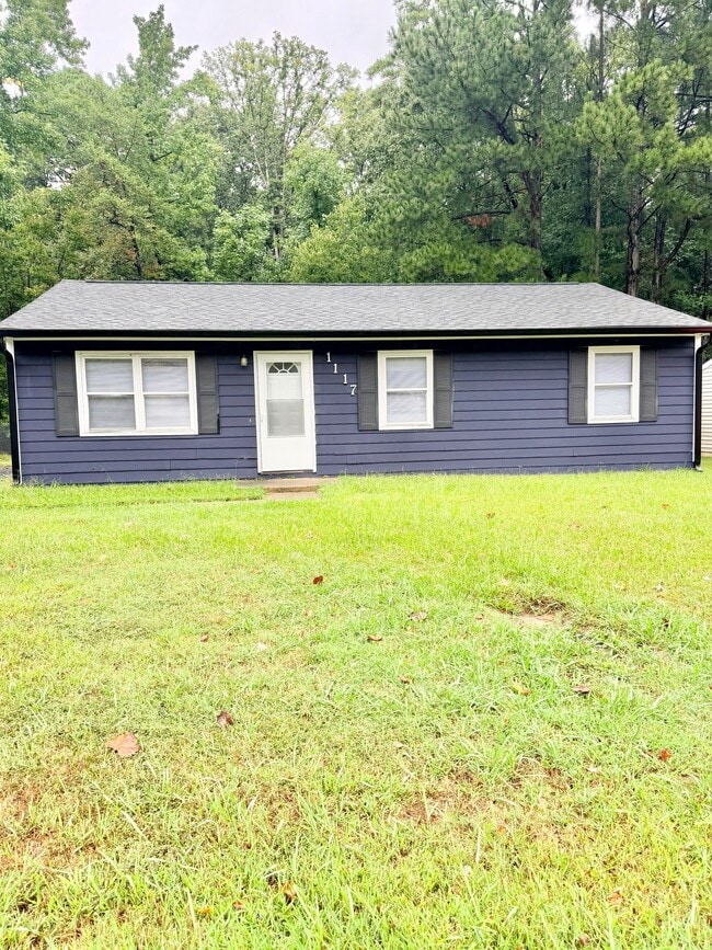 property at 1117 Pecan Pl