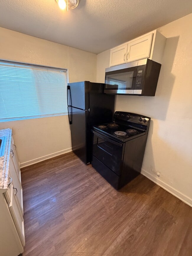 property at 1613 Washington Blvd