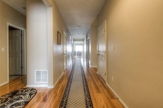 3327 Falcon Way in Layton, UT - Building Photo - Building Photo