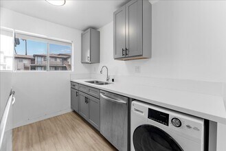 376 N Ave 57 in Los Angeles, CA - Building Photo - Building Photo