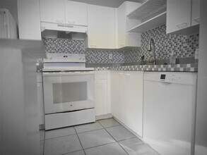 10122 Winsford Oak Blvd in Tampa, FL - Building Photo - Building Photo