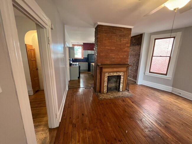 5735 Howe St in Pittsburgh, PA - Building Photo - Building Photo