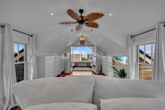 985 Ocean Ave in Mantoloking, NJ - Building Photo - Building Photo