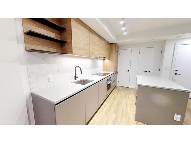 property at 10448 University Dr