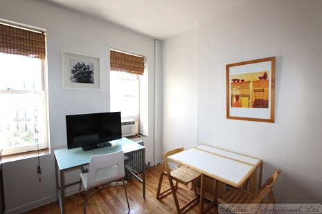 Christopher Street Furnished appartment in New York, NY - Building Photo - Building Photo