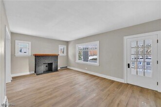 3522 E 154th St in Cleveland, OH - Building Photo - Building Photo