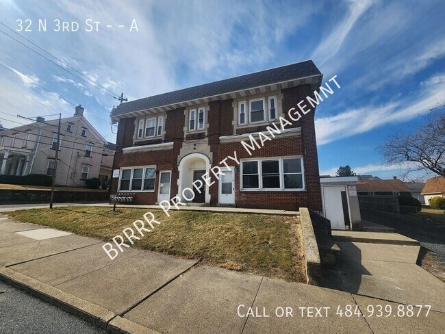 32 N 3rd St in Coplay, PA - Building Photo - Building Photo