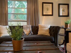 606 E Minnesota Ave in DeLand, FL - Foto de edificio - Building Photo