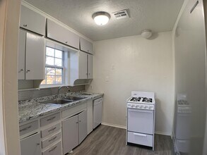 409 W Himes St in Norman, OK - Building Photo - Building Photo