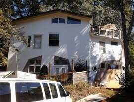 317 Nelms Ave NE in Atlanta, GA - Building Photo