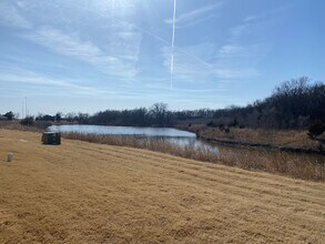 4833 N Hillside Ct in Wichita, KS - Building Photo - Building Photo